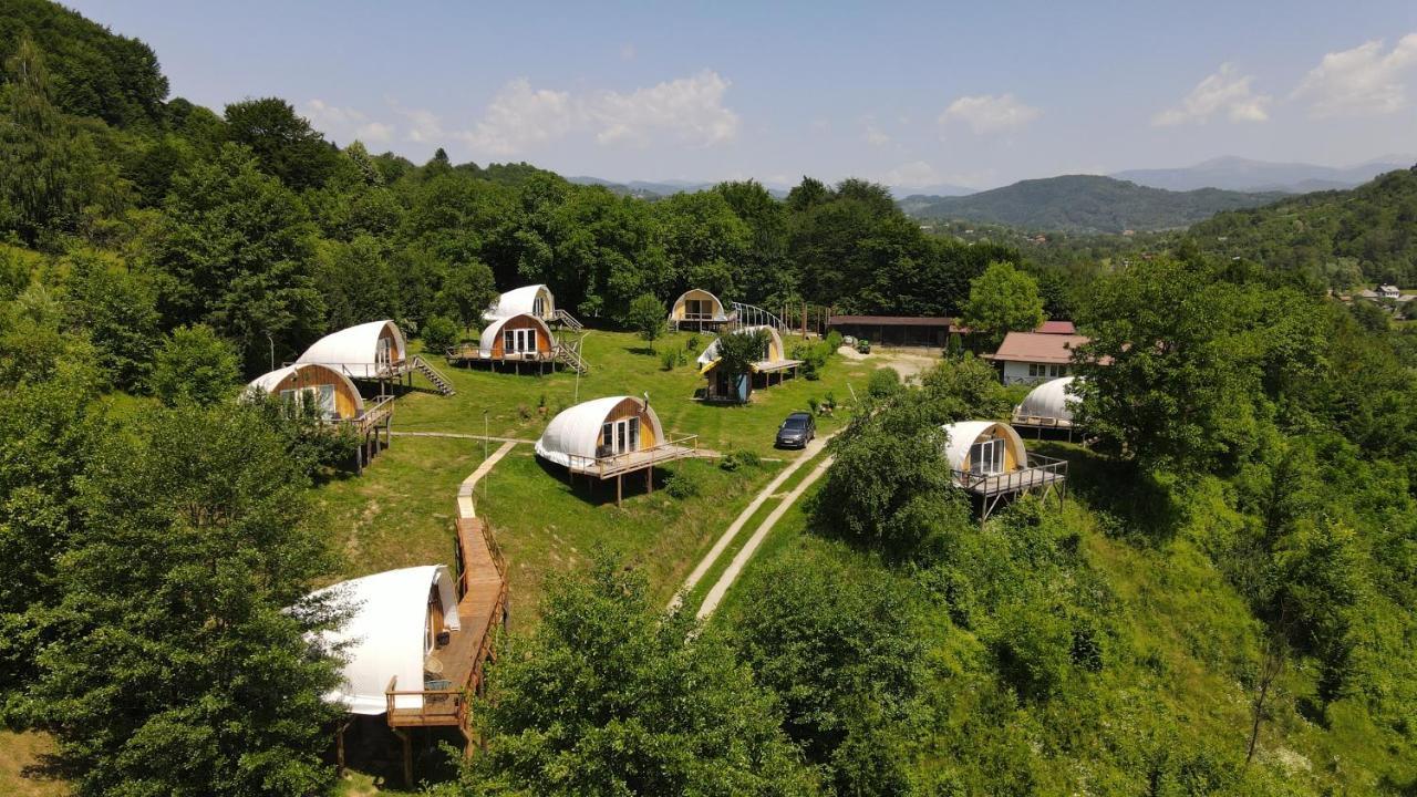 Отель Sunrise Glamping Retreat Galesu Экстерьер фото